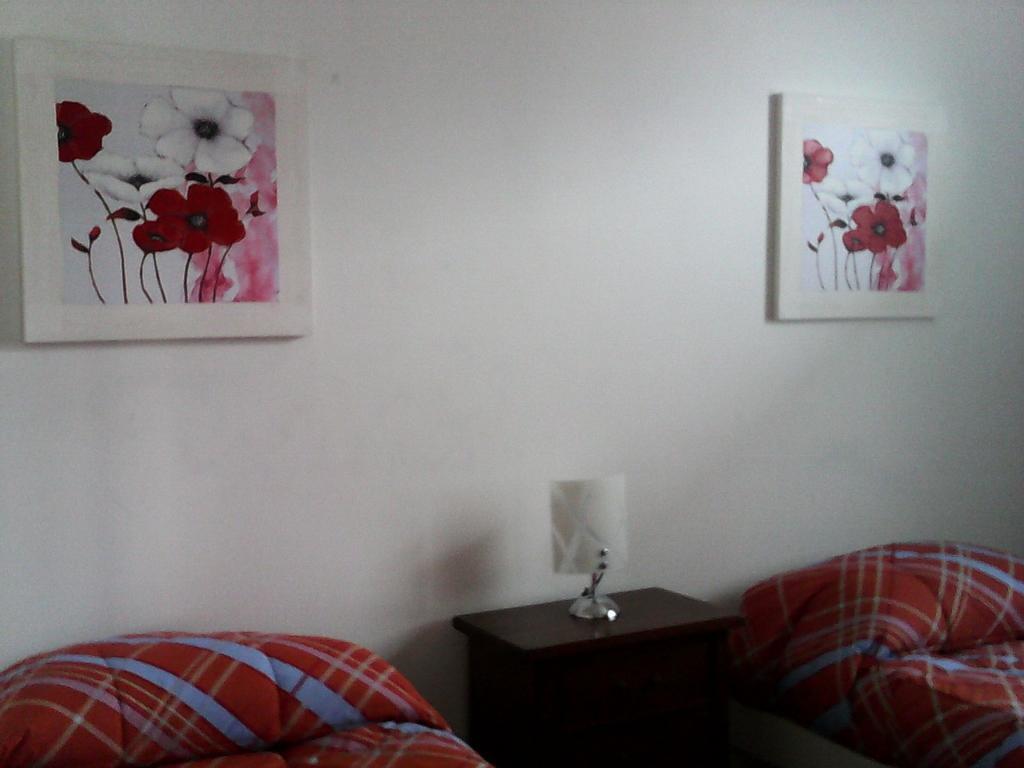 Crespi House Acomodação com café da manhã Parabiago Quarto foto
